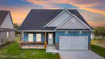 featured image of 7453 Village Ct