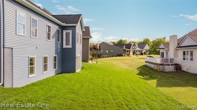 7453 Village Ct - Photo 5 of 30