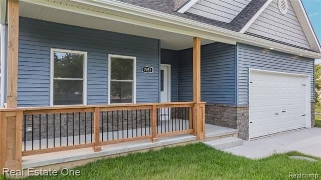 7453 Village Ct - Photo 7 of 30