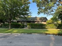 1823 Bradford Rd - Photo 1 of 1