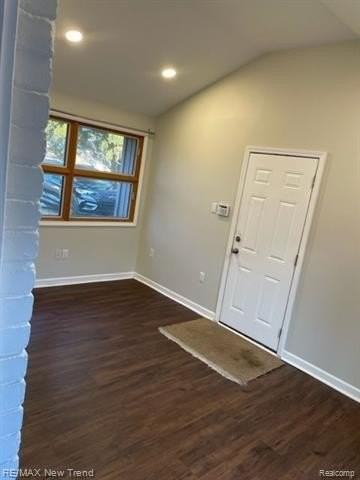 1823 Bradford Rd - Photo 3 of 12