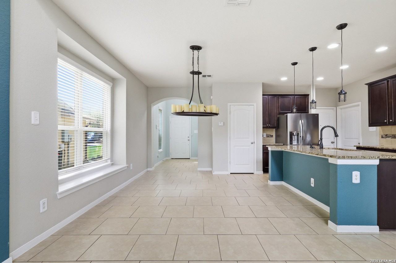 10707 Gentle Fox Bay - Photo 6 of 25