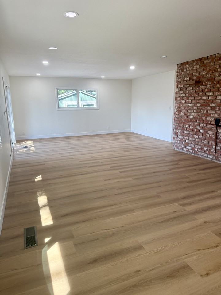 359 Polk Way #1 - Photo 7 of 14