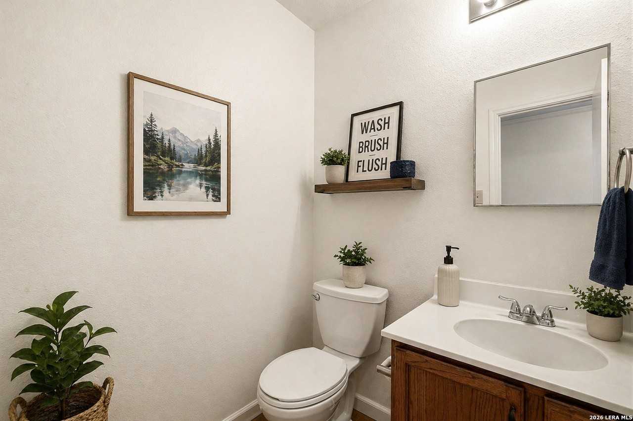 8942 Kenton Ct - Photo 5 of 26