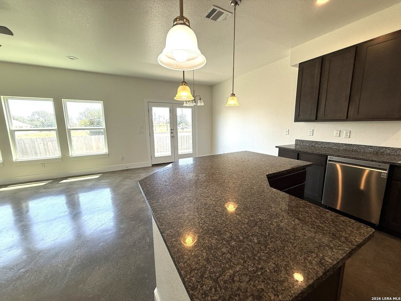236 Sapphire #401 - Photo 6 of 22