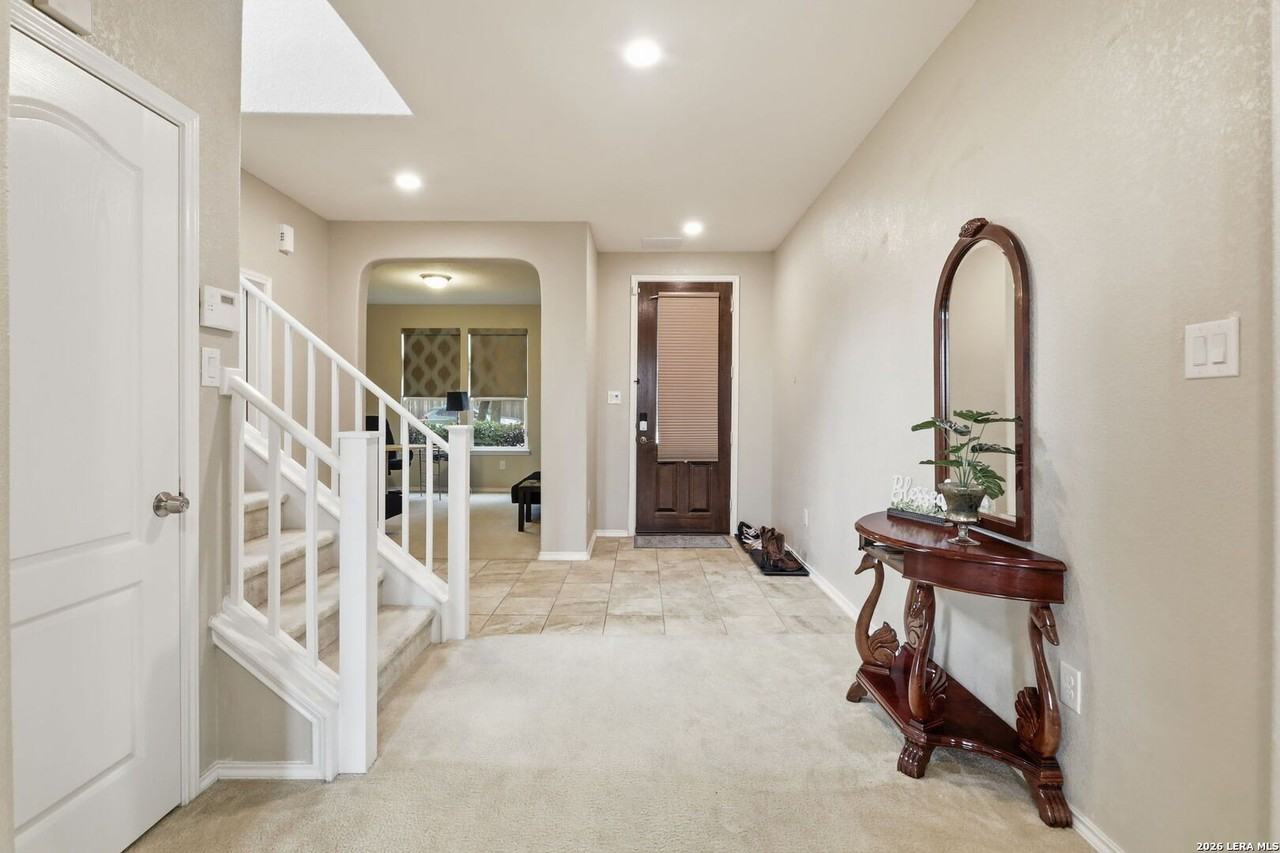7910 Emmeline Dr - Photo 4 of 36