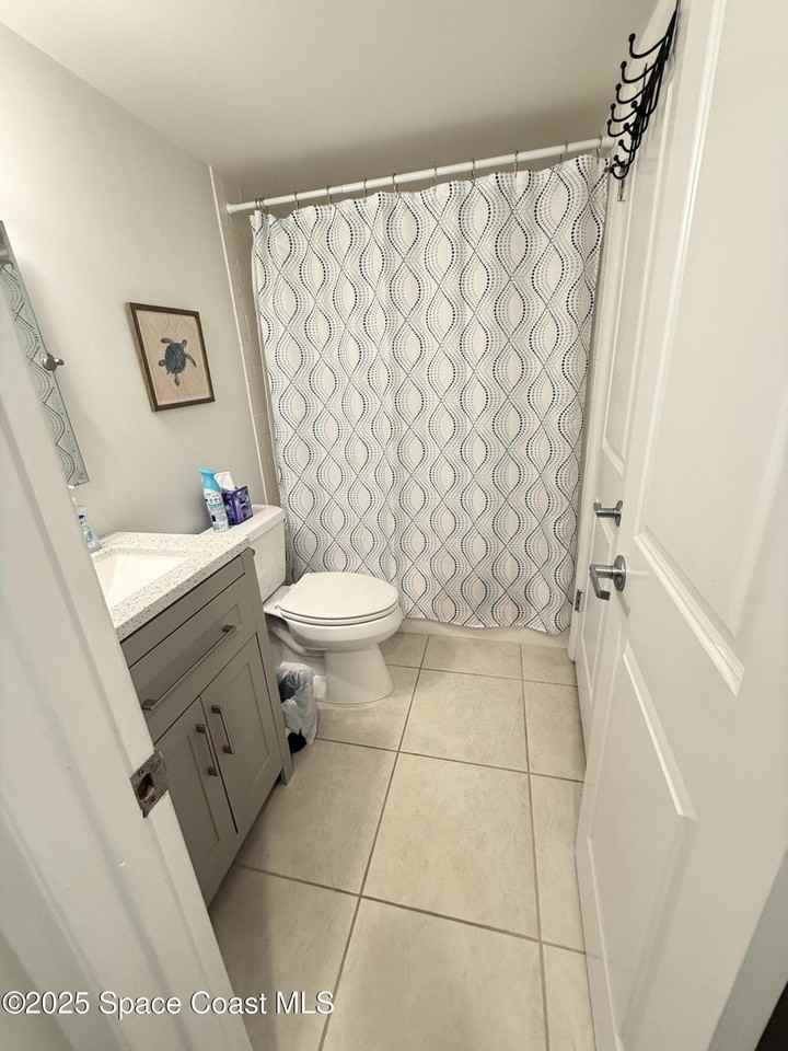 301 S Miramar Ave #304 - Photo 6 of 11