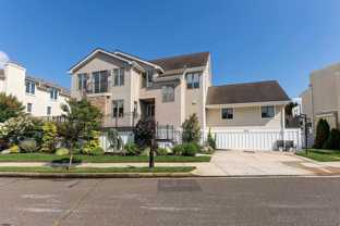 7600 Bayshore Dr - Photo 1 of 1