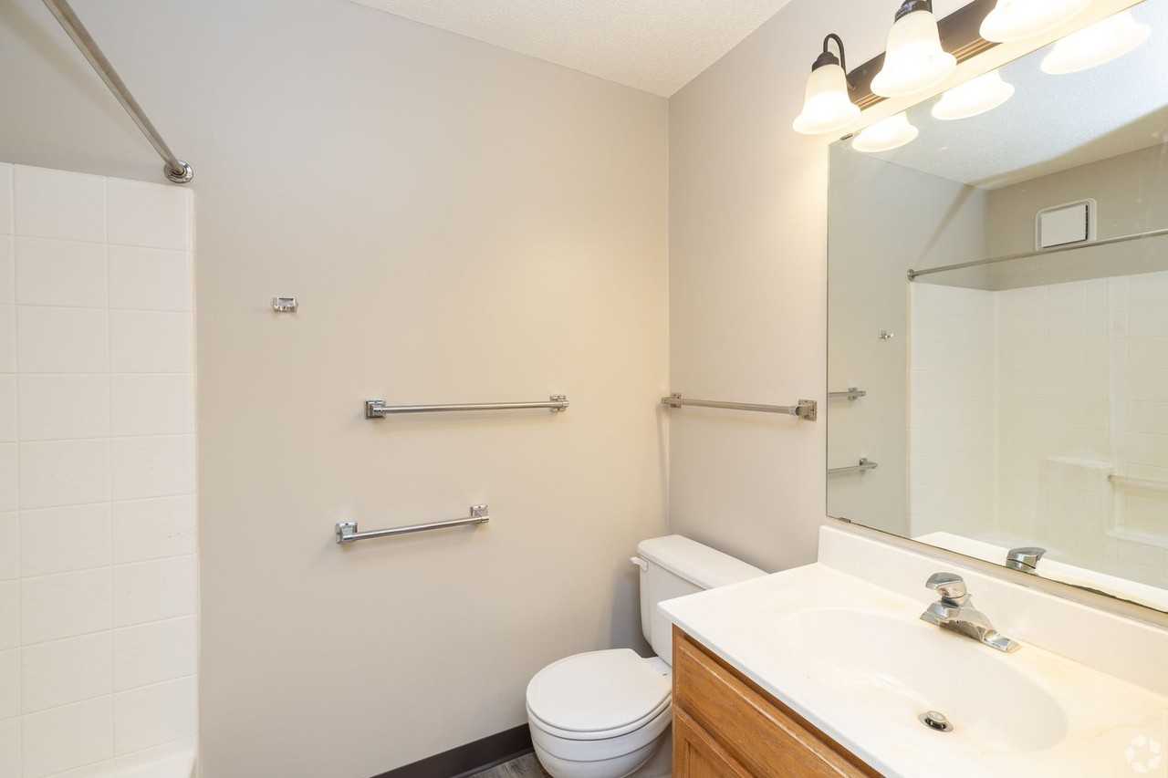 Trails Edge Apartments - Photo 7 of 10