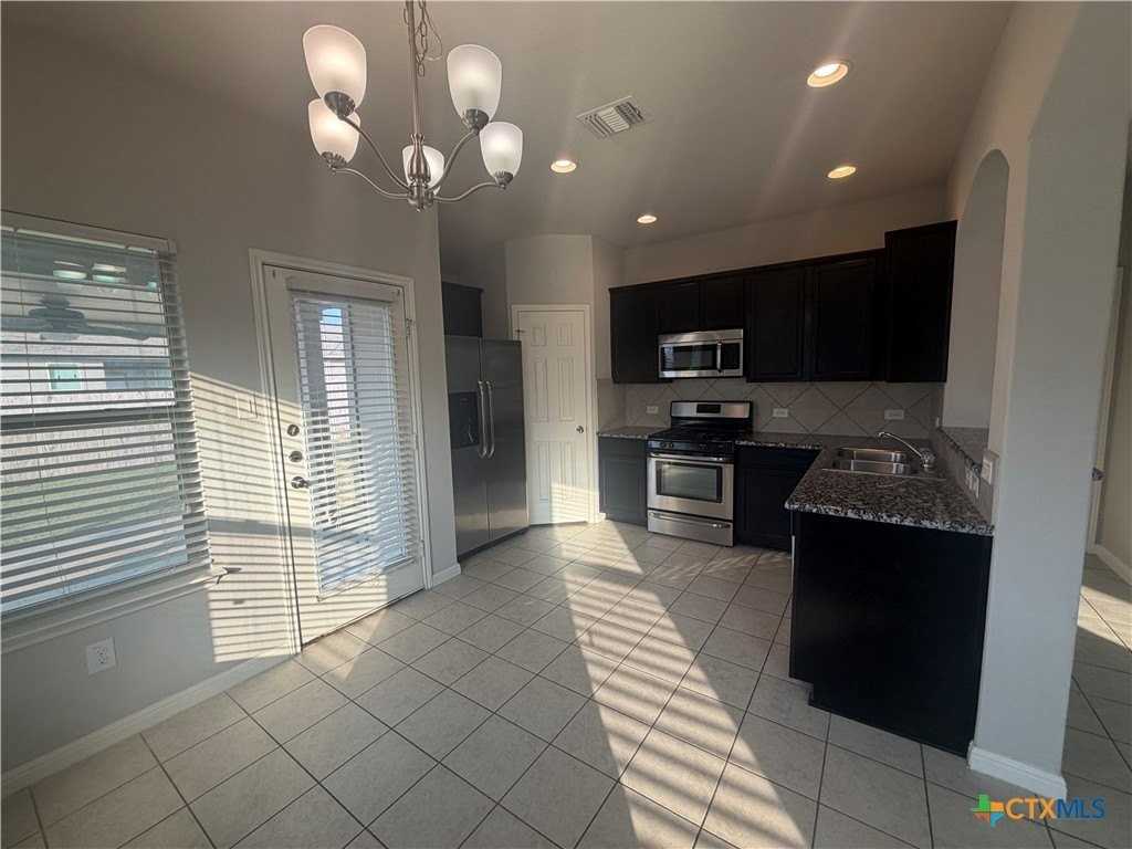 2510 Lonesome Creek Trl - Photo 6 of 19