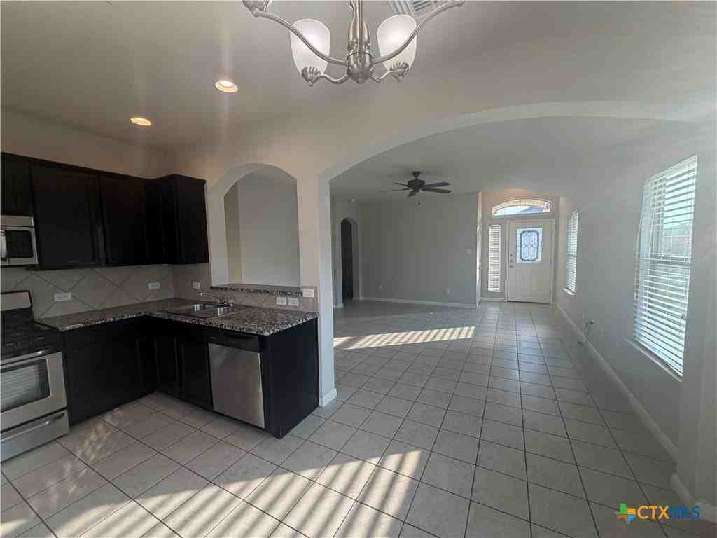 2510 Lonesome Creek Trl - Photo 7 of 19