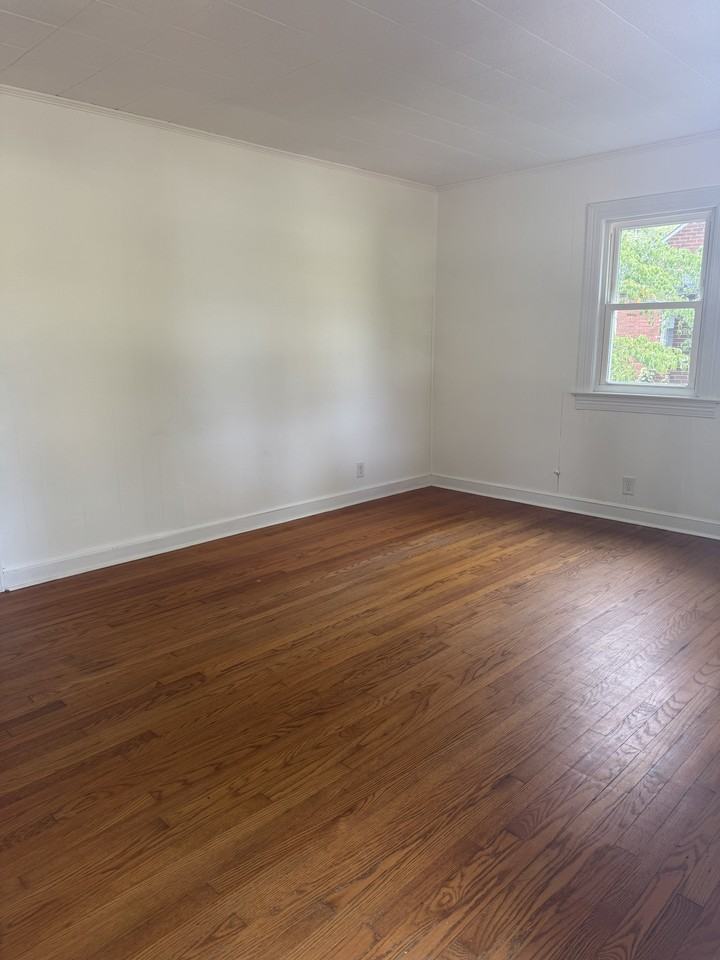 132 S 11th Ave #1 - Photo 5 of 13