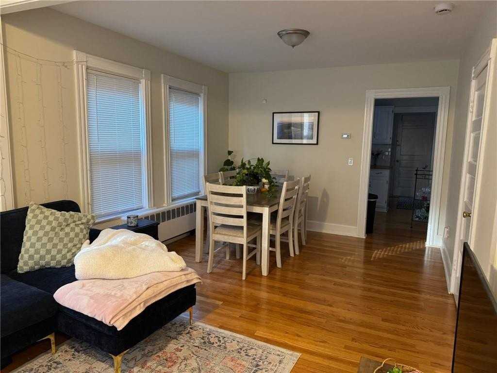 46 William St #1 - Photo 3 of 17