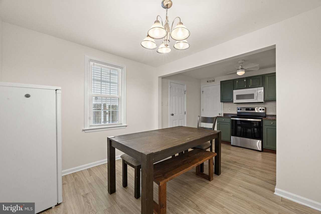 112 Vilone Rd - Photo 4 of 17