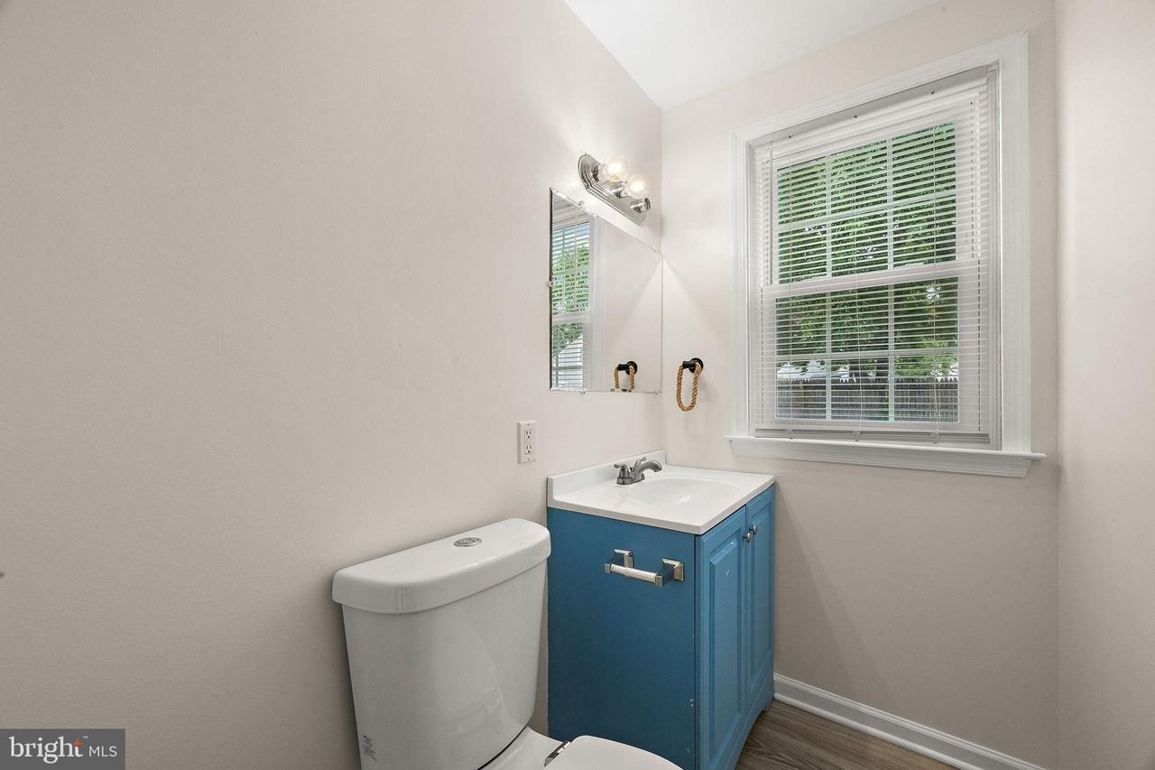 112 Vilone Rd - Photo 6 of 17