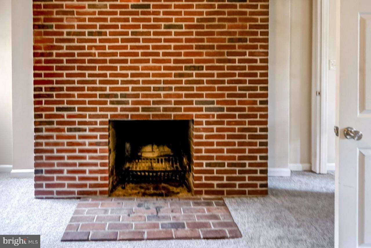 13 E Henrietta St - Photo 7 of 33