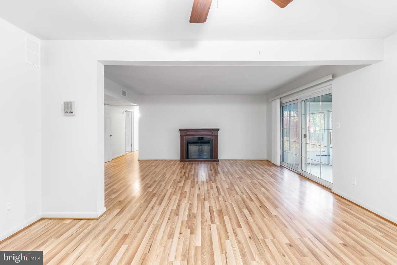428 Montemar Ave #C - Photo 7 of 20
