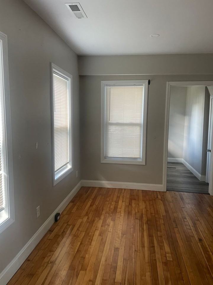 52 Myrtle Ave - Photo 2 of 35