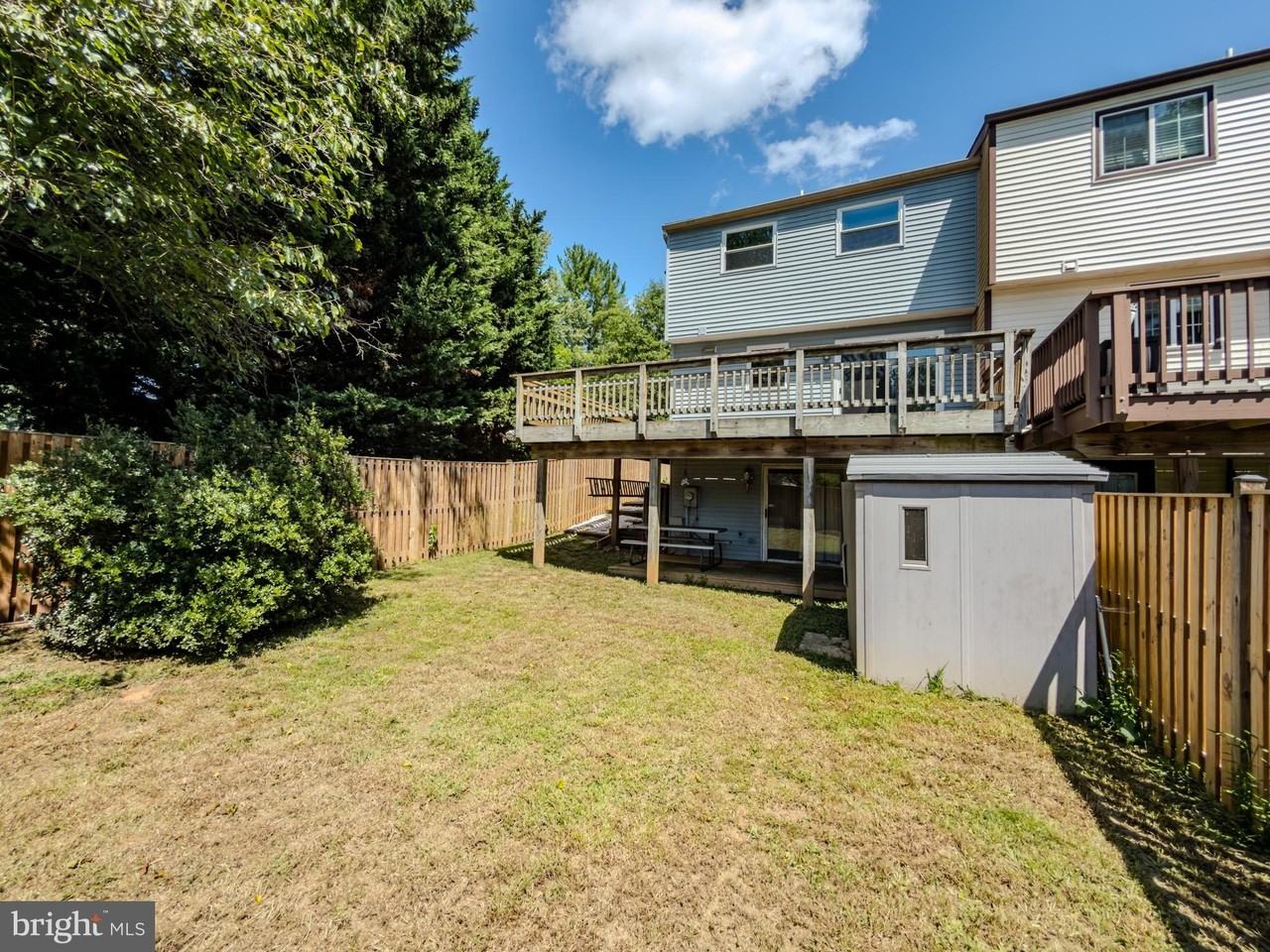 18008 Wagonwheel Ct - Photo 3 of 26