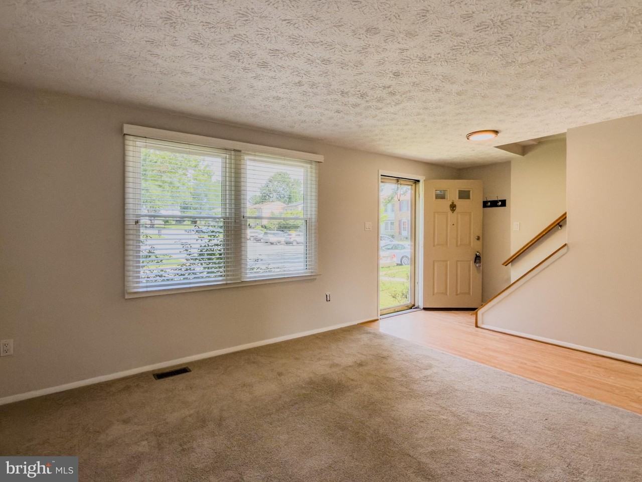 18008 Wagonwheel Ct - Photo 6 of 26