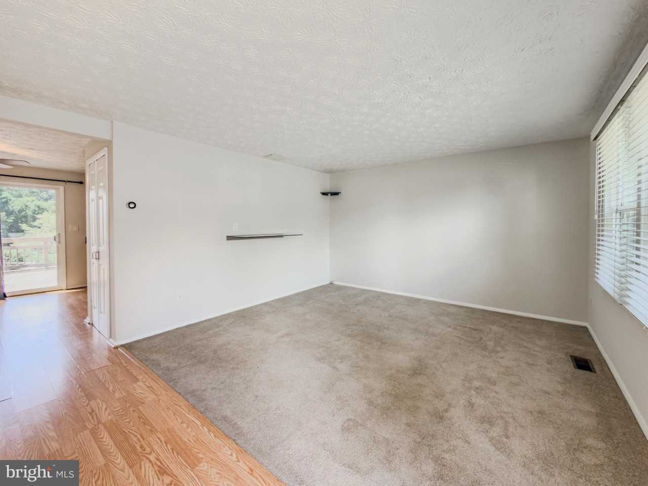 18008 Wagonwheel Ct - Photo 7 of 26
