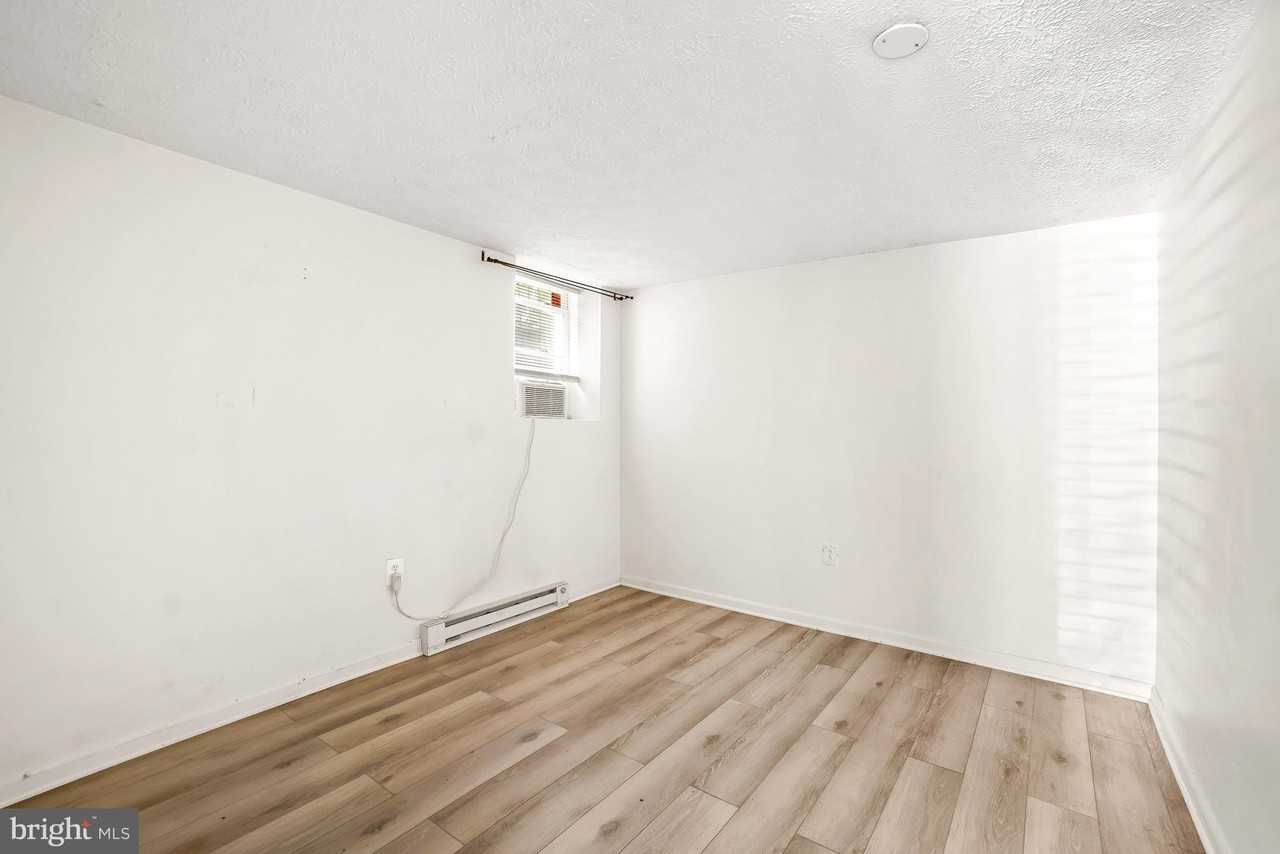 6120 41st Ave #3 - Photo 4 of 24