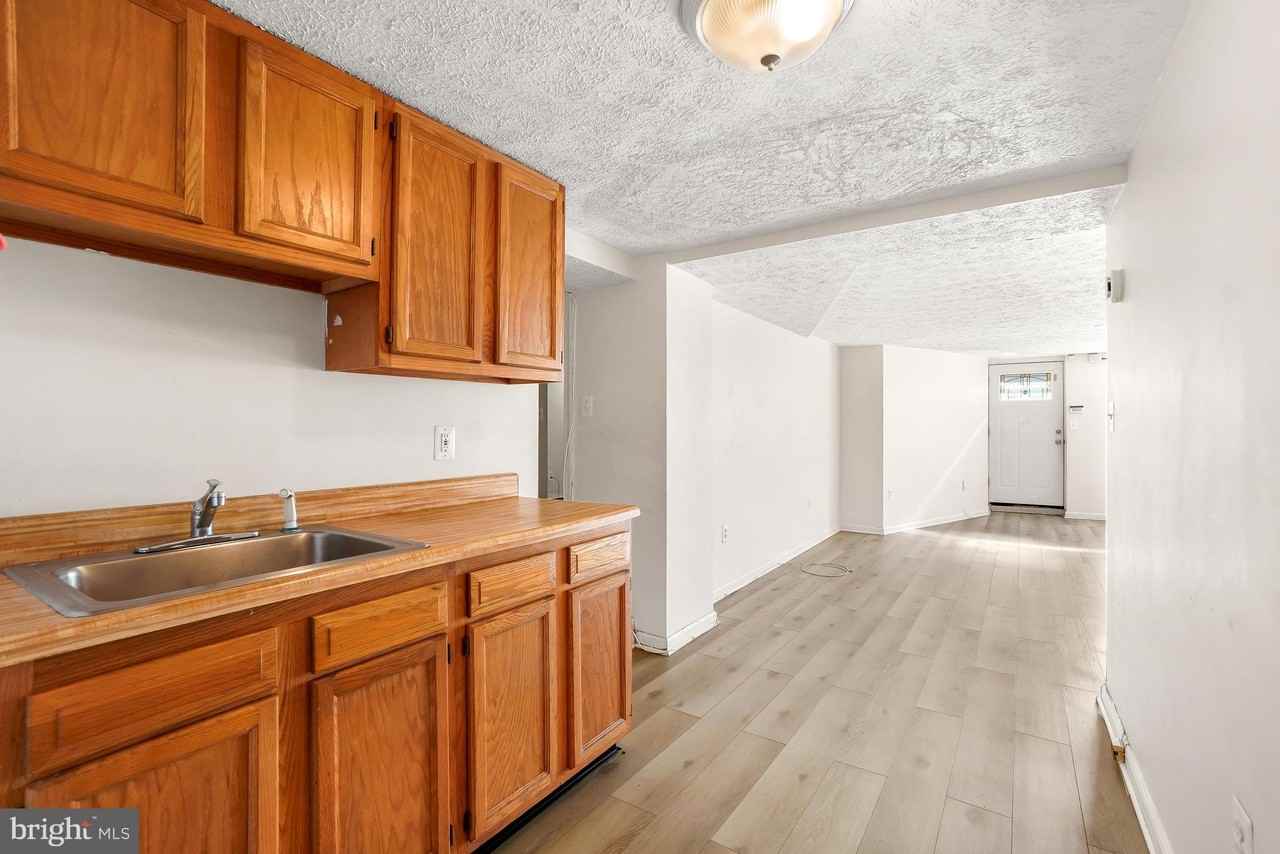 6120 41st Ave #3 - Photo 6 of 24