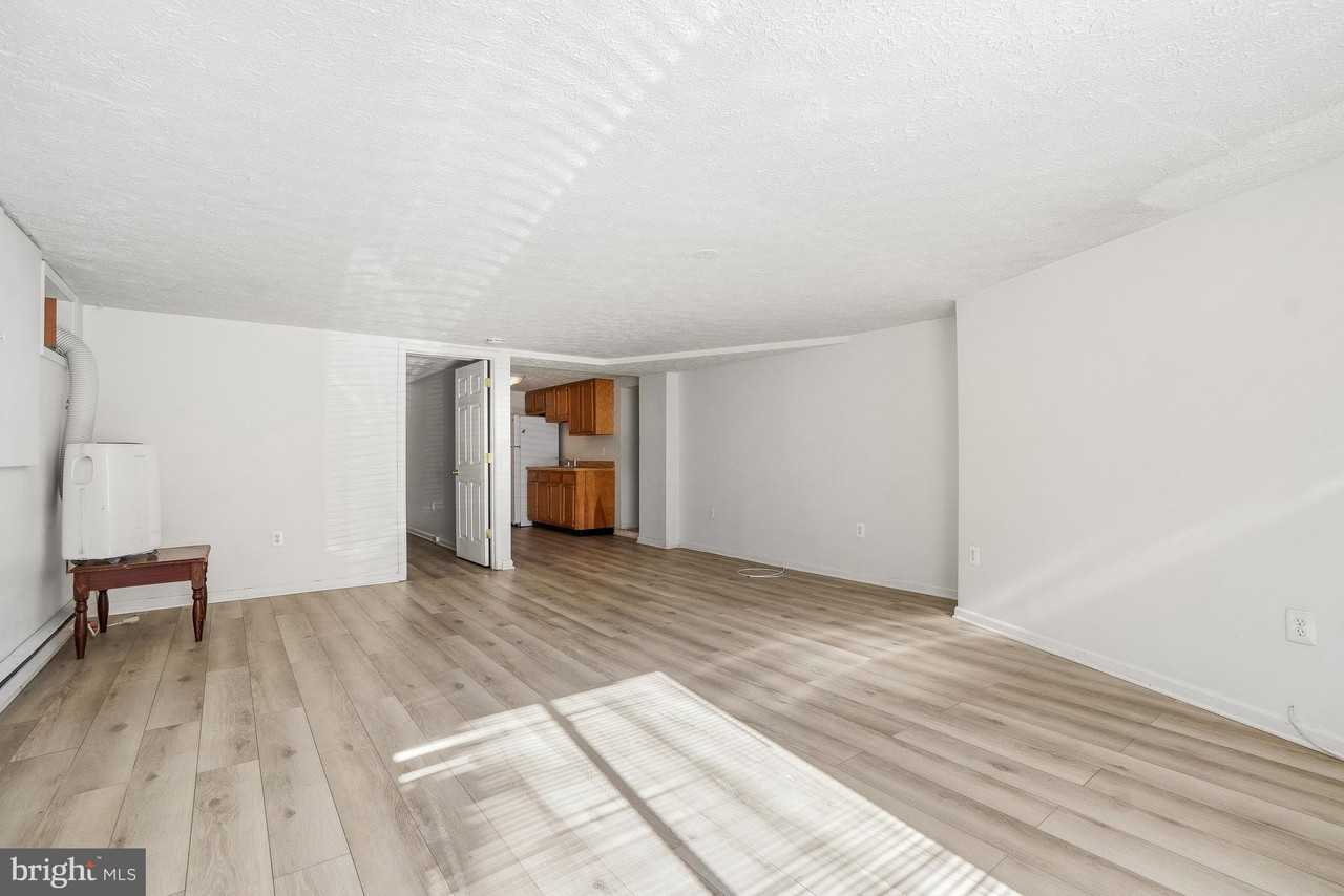 6120 41st Ave #3 - Photo 7 of 24