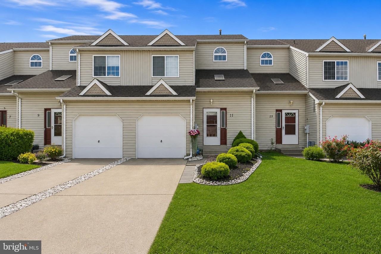 11 Caraway Ct