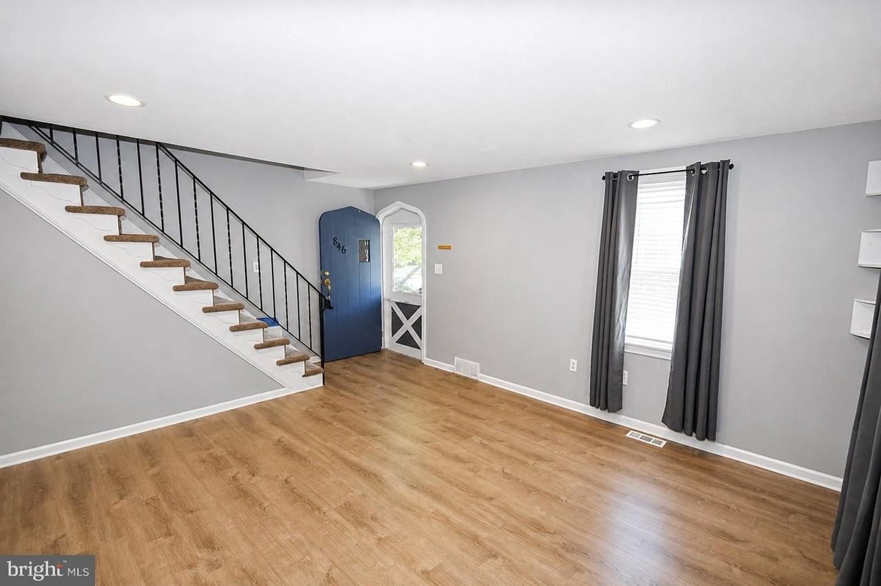 846 Oakland Ave - Photo 3 of 14
