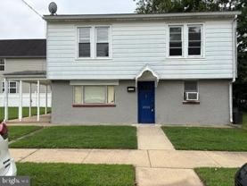 2955 S Clinton Ave - Photo 1 of 1
