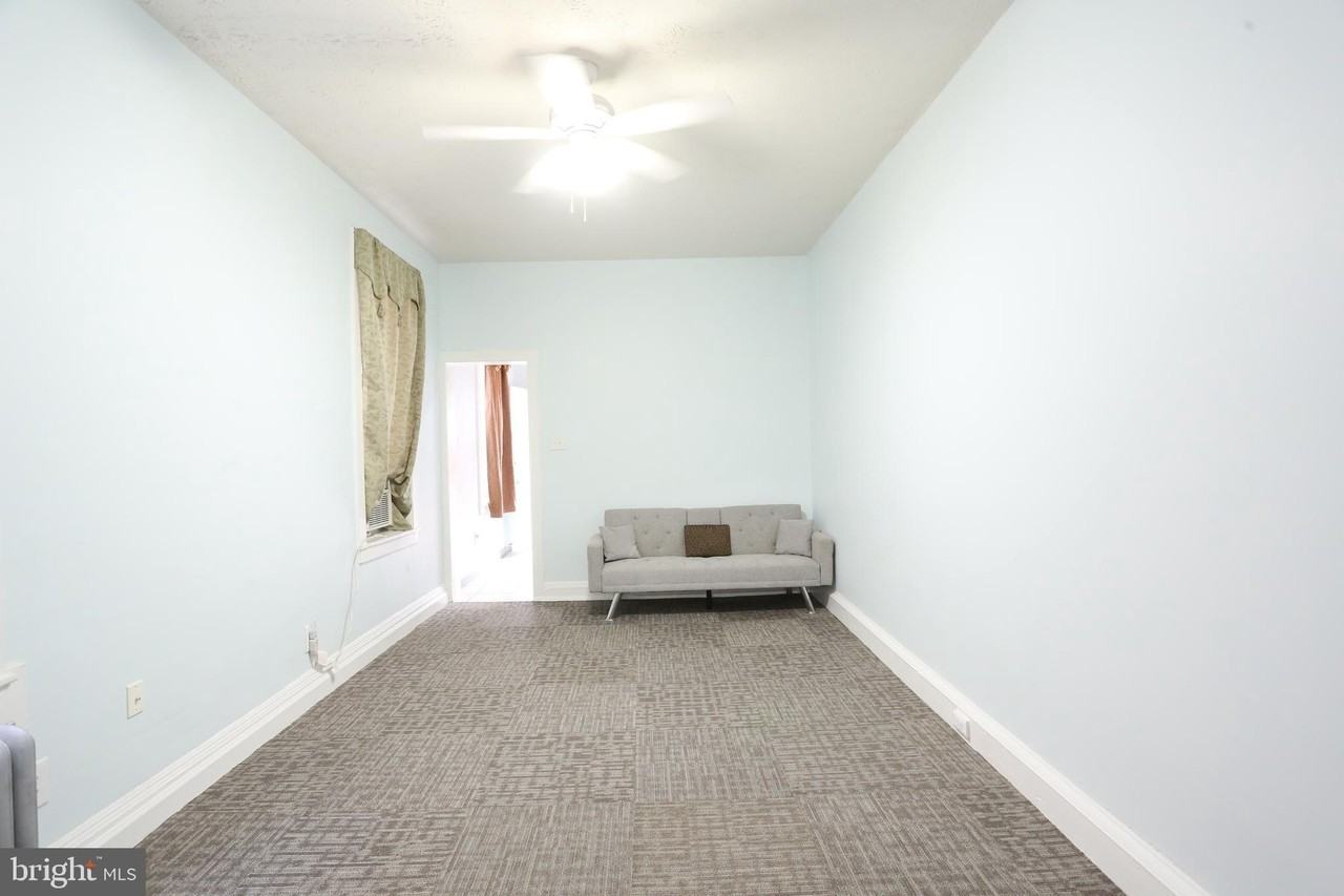 314 S 16th St - Photo 5 of 21
