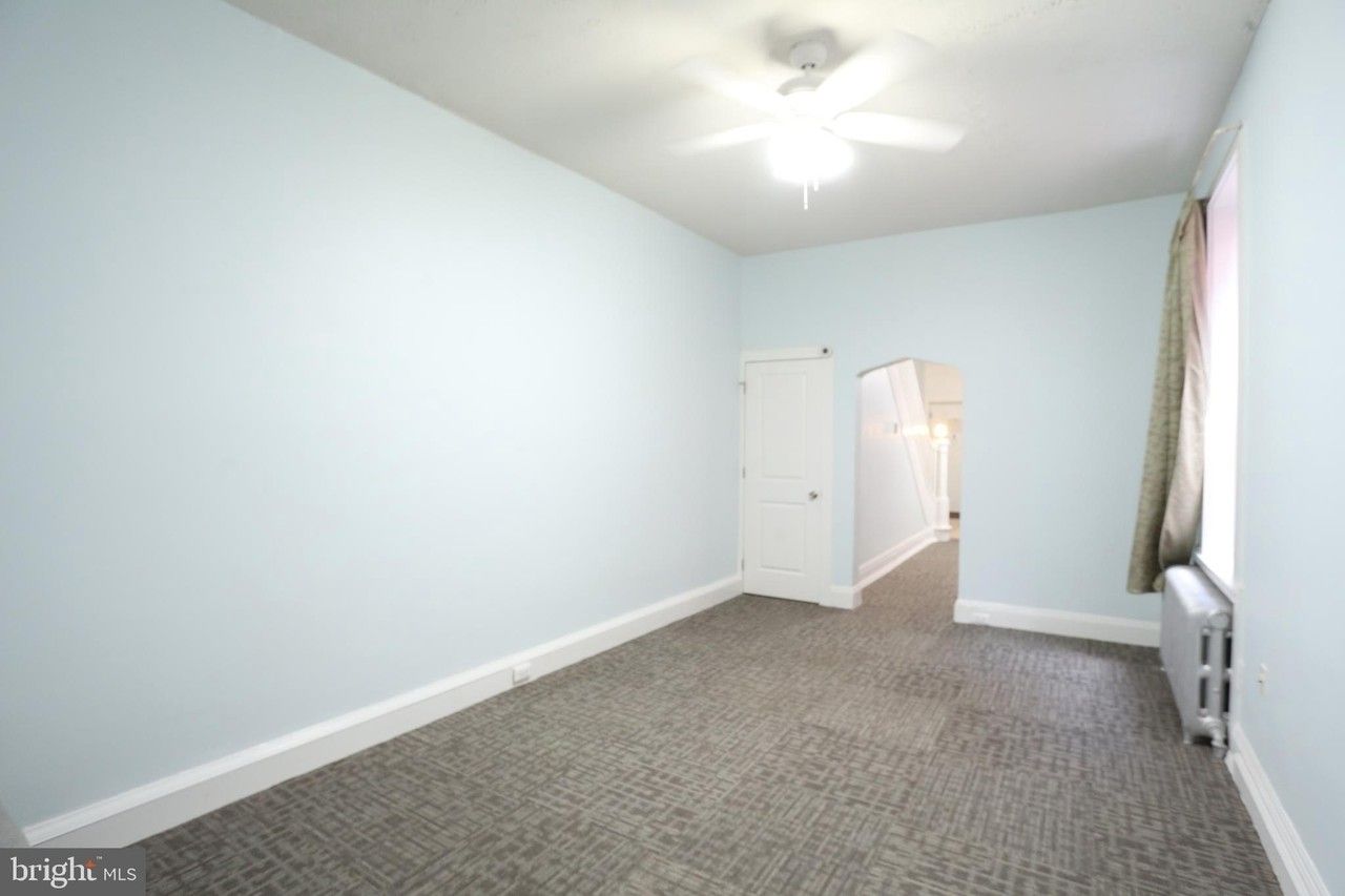 314 S 16th St - Photo 6 of 21