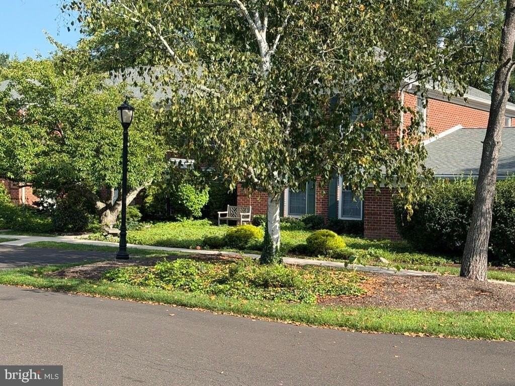 53 Parchment Dr - Photo 2 of 17