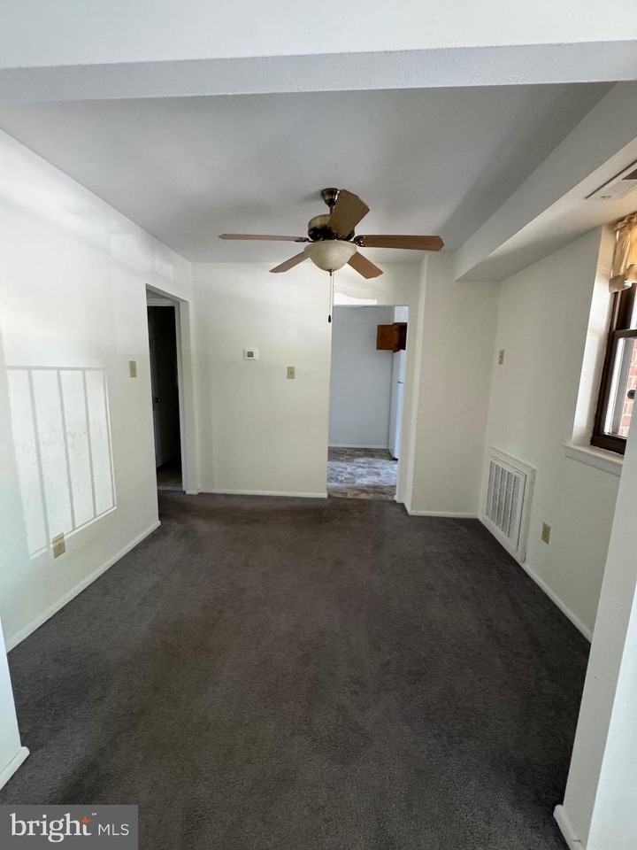 1155 York Rd #E2 - Photo 5 of 22
