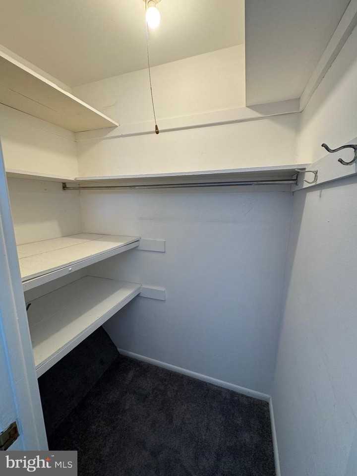 1155 York Rd #E2 - Photo 7 of 22