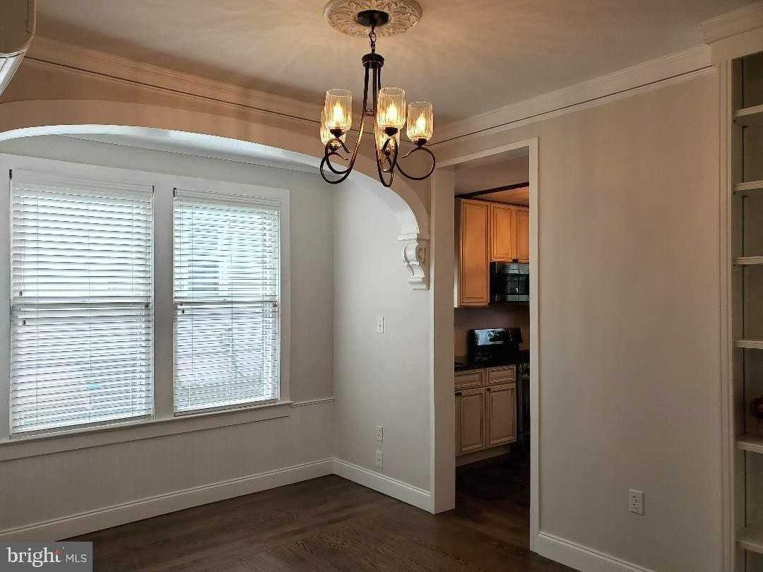 20 W College Ave #2 - Photo 6 of 15