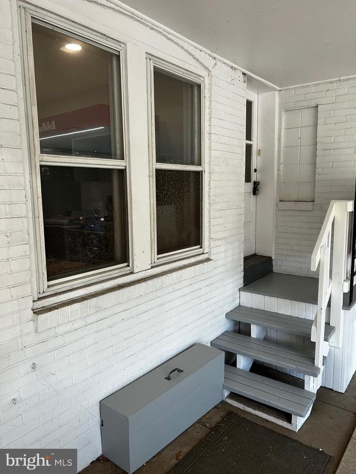 2783 E High St #1 - Photo 2 of 10
