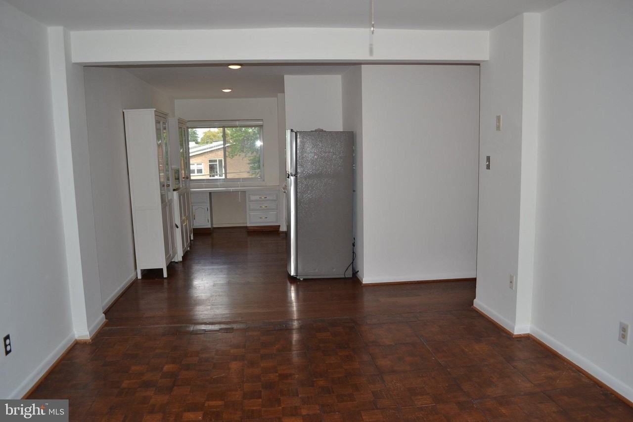 650 Brooke Rd #B23 - Photo 6 of 15