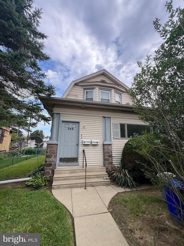 143 E Moreland Ave #A