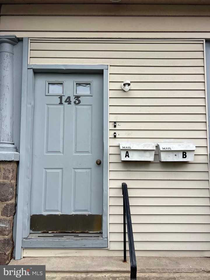 143 E Moreland Ave #A - Photo 3 of 21