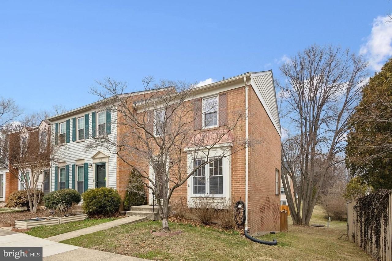3940 Bradwater St - Photo 3 of 40