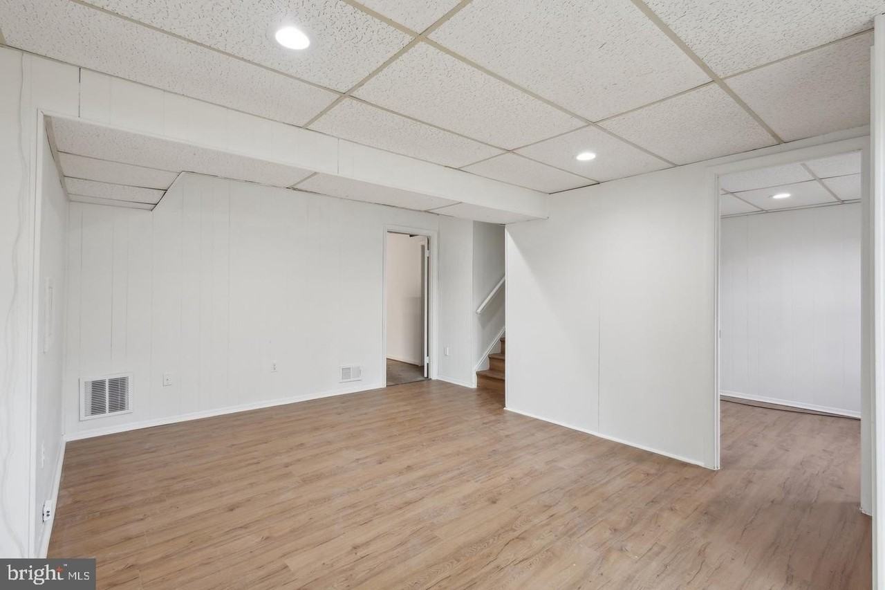 3940 Bradwater St - Photo 5 of 40