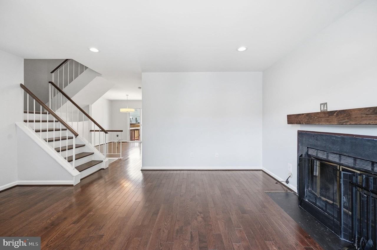 6991 Adonis Ct - Photo 5 of 42