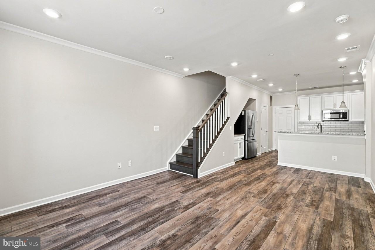 20704 Wood Quay Dr - Photo 2 of 26