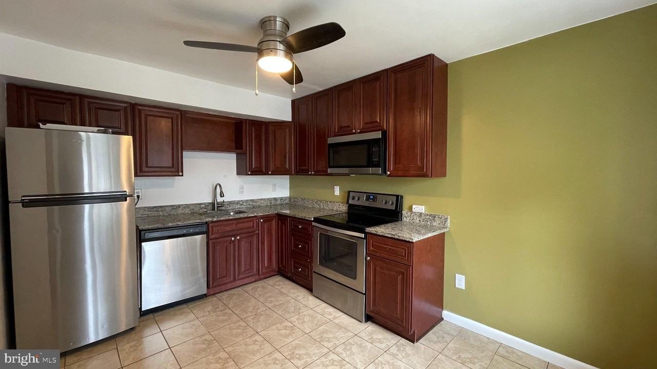 14646 Ponderosa Ct - Photo 2 of 10