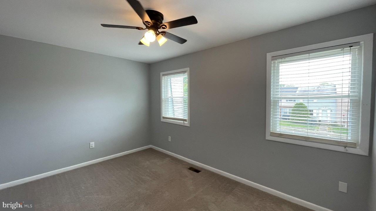 14646 Ponderosa Ct - Photo 4 of 10