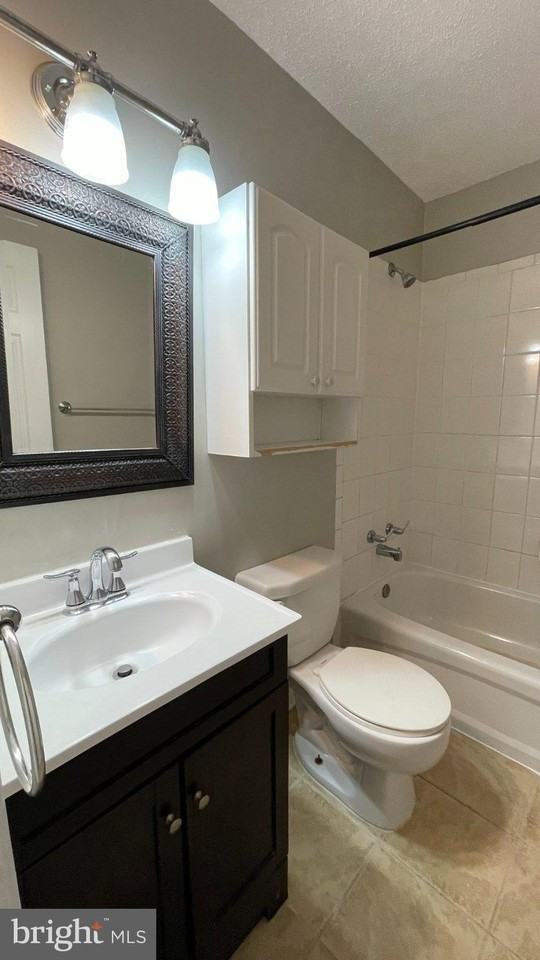 14646 Ponderosa Ct - Photo 6 of 10