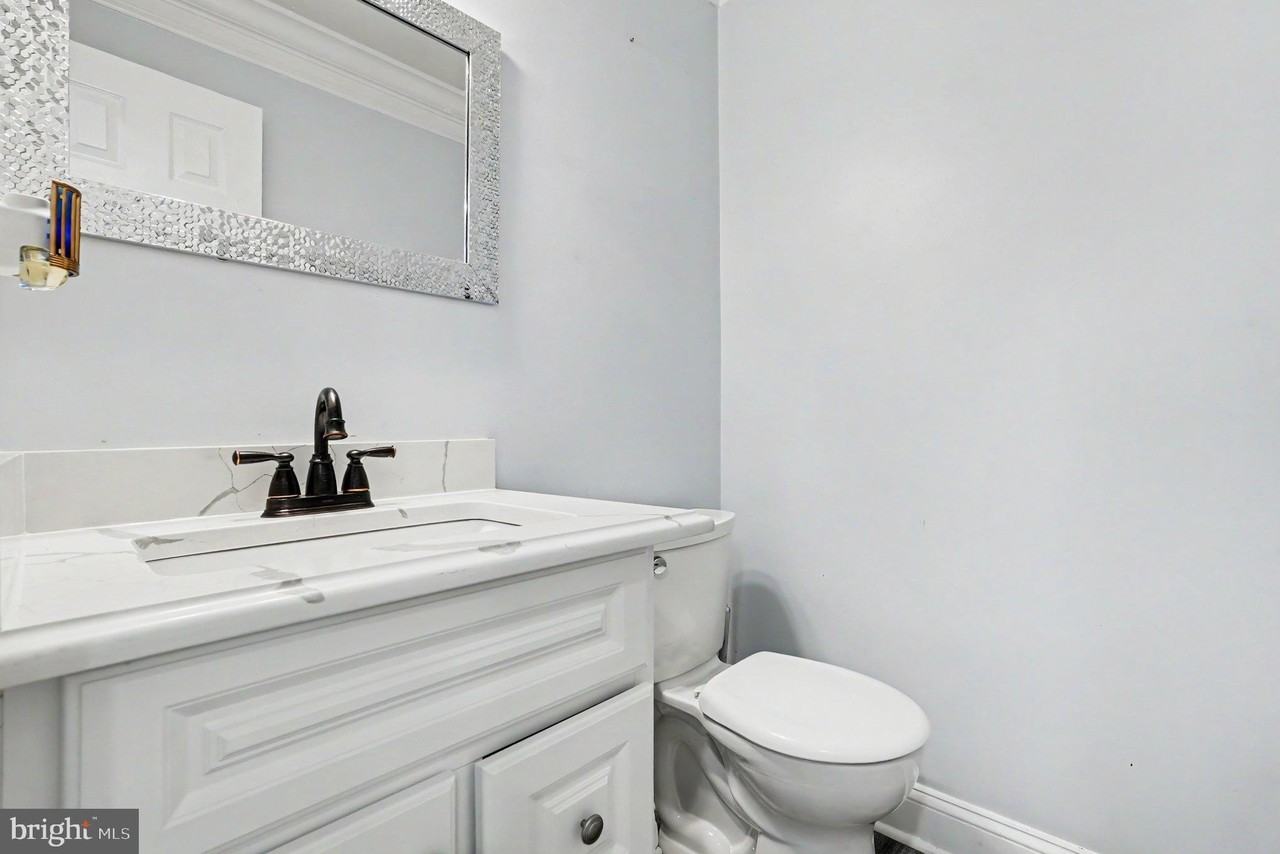 12015 Teeside Dr - Photo 7 of 39