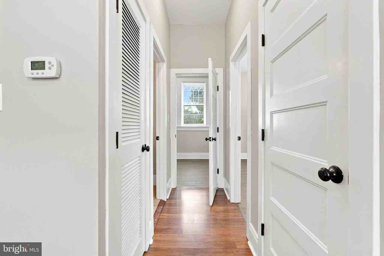 132 N Braddock St #201 - Photo 7 of 18